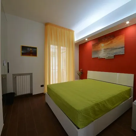 Casa Camasso 4* 佩斯基奇